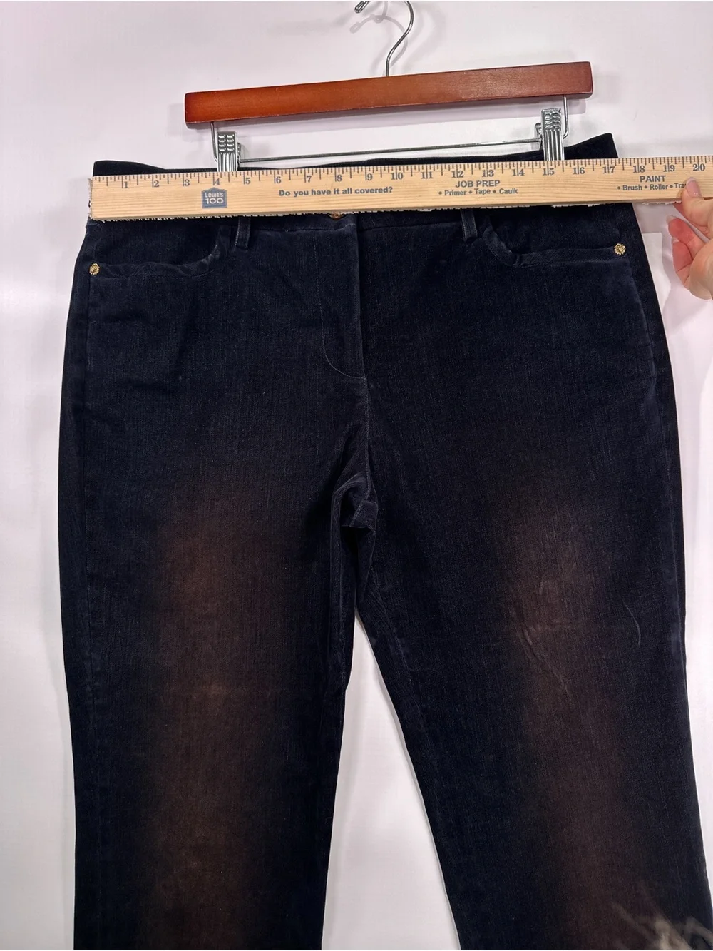 Chanel 17A CC Lion Button Straight Leg Velvet Pants Navy Blue FR 46